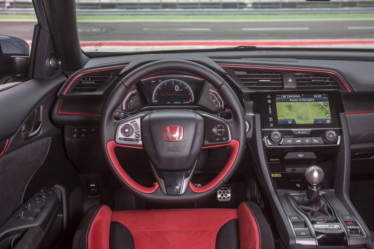 Honda Civic 2017 Type R interior