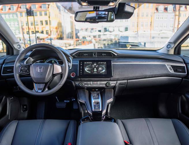 Interno di una Honda Clarity 2016