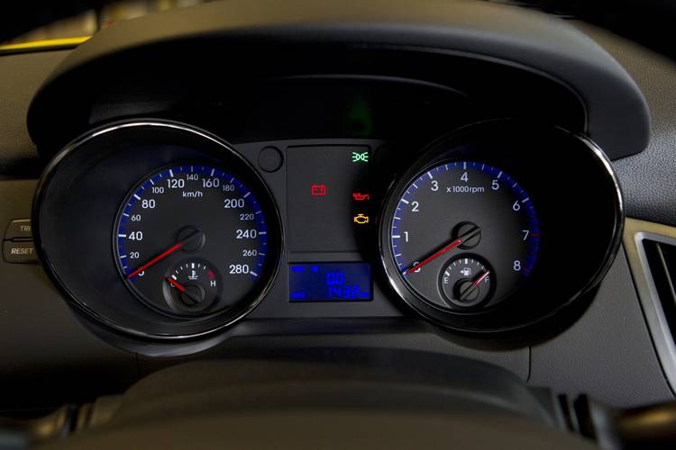 Interno di una Hyundai Genesis Coupe 2009