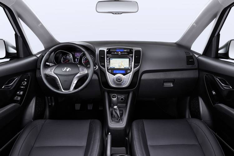 Interno di una Hyundai ix20 facelift 2016
