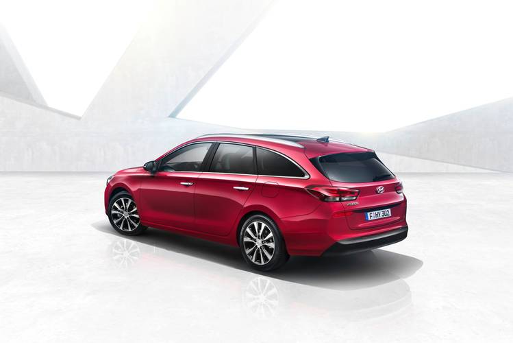 Hyundai i30 PD fastback 2018 station wagon