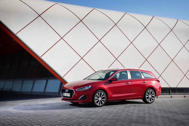 Hyundai i30 PD facelift 2018 station wagon