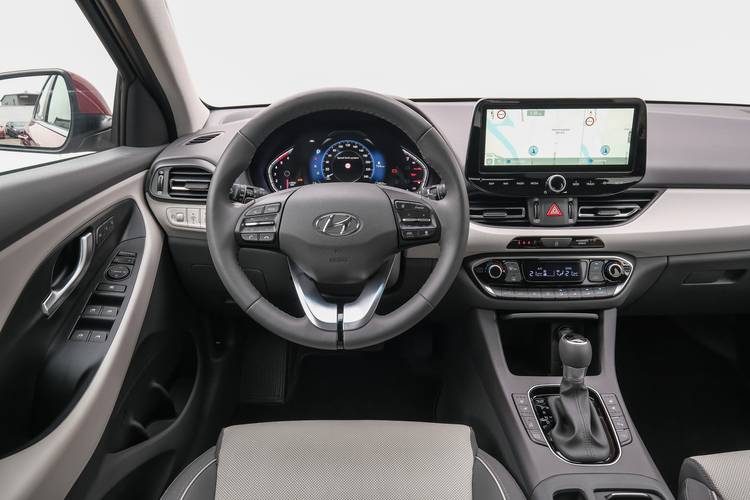 Hyundai i30 PD facelift 2020 interiér