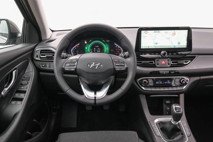 Hyundai i30 PD Fastback facelift 2020 interiér