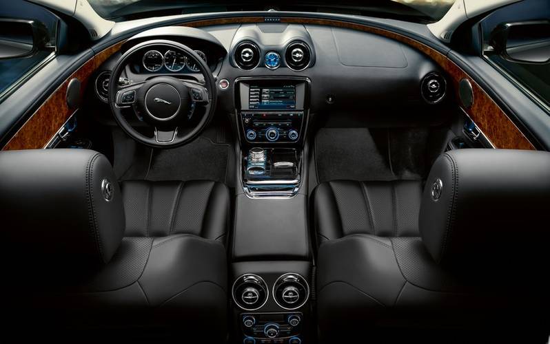 Jaguar XJ X351 2009 interior