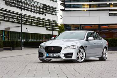 Jaguar XF X260 2015