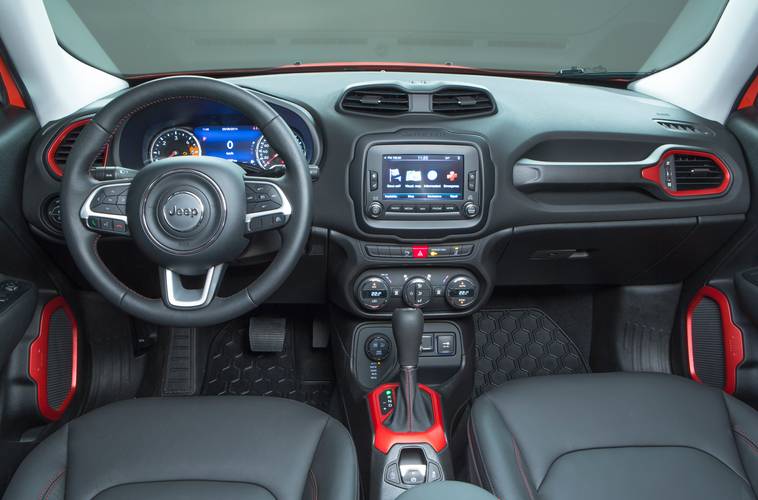 Jeep Renegade BU 2014 wnętrze