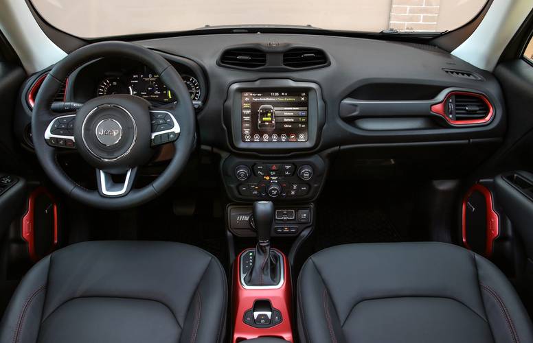 Jeep Renegade BU 4xe Trailhawk facelift 2021 interior