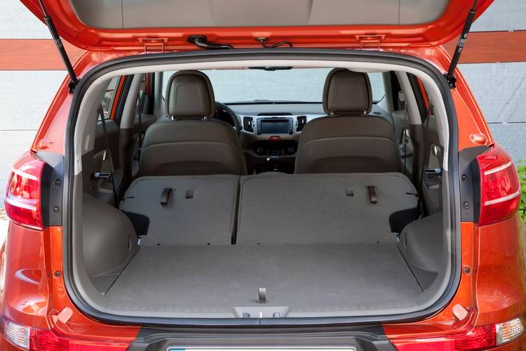 KIa Sportage SL 2010 rear folding seats