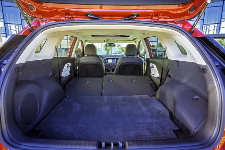 Kia Niro DE 2016 rear folding seats
