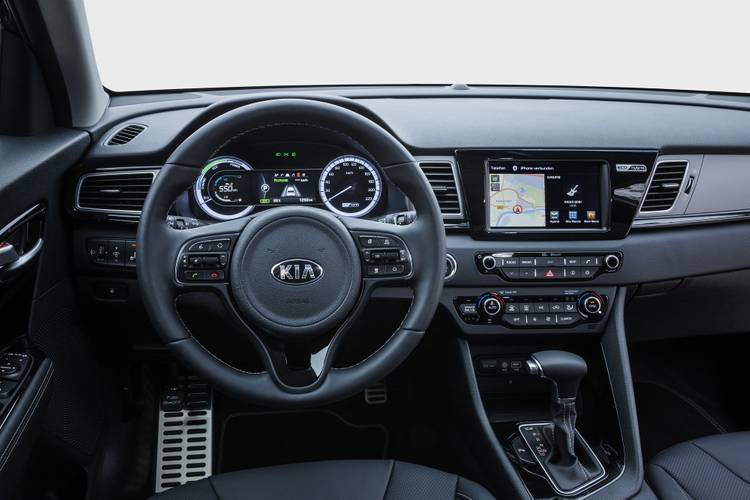 Interno di una Kia Niro DE 2016