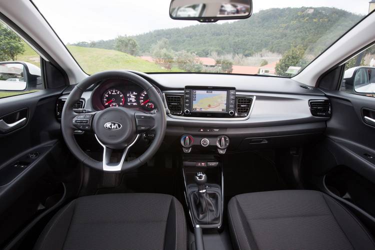 Kia Rio YB 2017 interiér