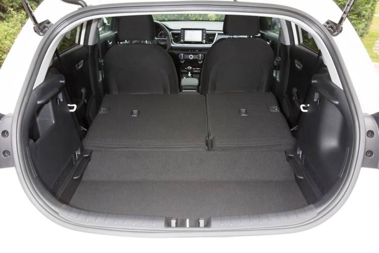 Kia Rio YB 2017 rear folding seats