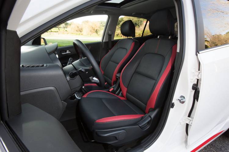 Kia Picanto JA 2018 front seats