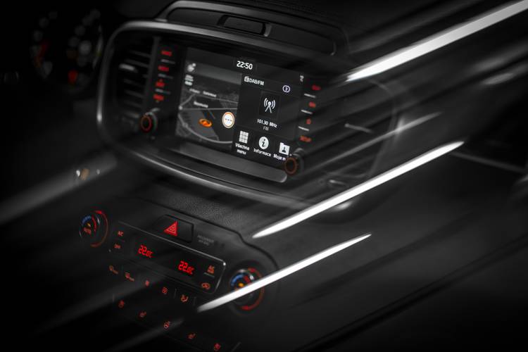 KIa Sorento UM facelift 2018 Infotainment