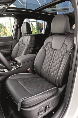 Kia Sorento MQ4 2021 front seats