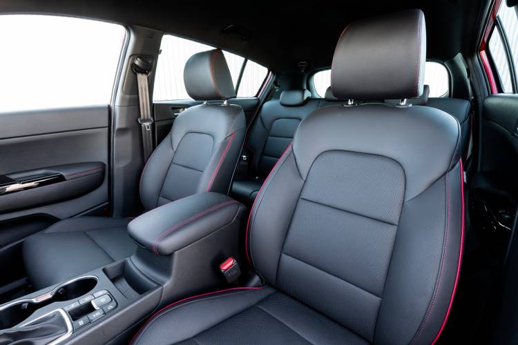 Kia Sportage QL facelift 2019 front seats