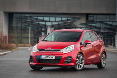 Kia Rio UB 2015