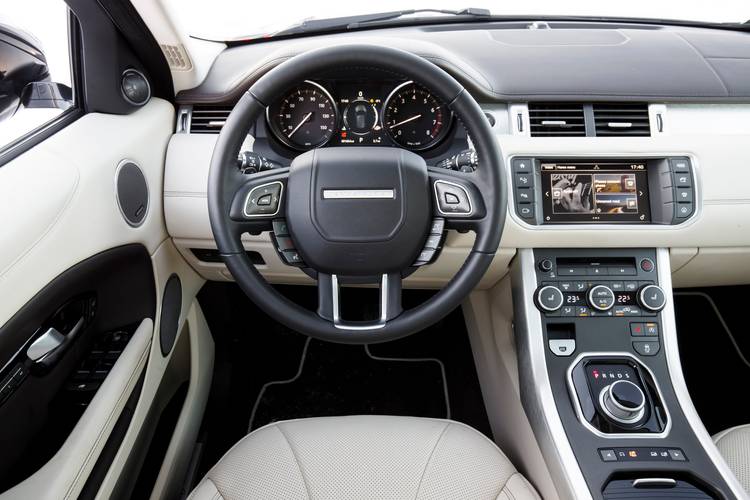 Interno di una Range Rover Evoque L538 facelift 2016