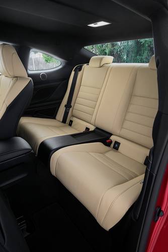 Lexus RC XC10 facelift 2018 rear seats