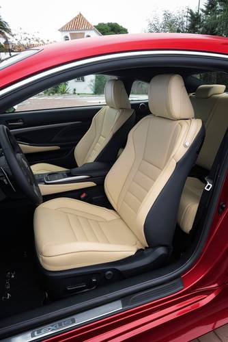 Lexus RC XC10 facelift 2018 przednie fotele