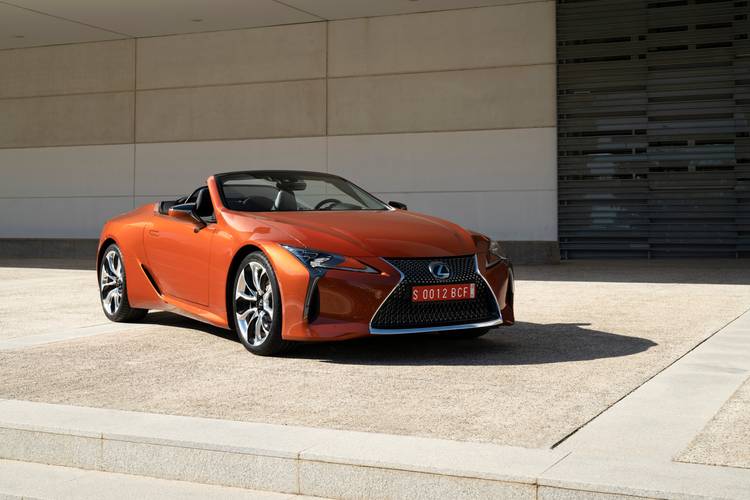 Lexus LC XZ100 2021 cabriolet