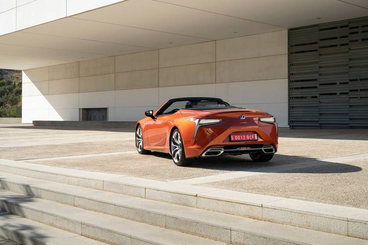 Lexus LC XZ100 2021 descapotable