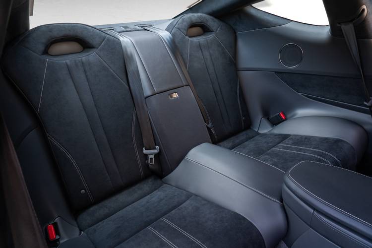 Lexus LC XZ100 2020 rear seats
