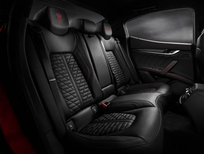 Maserati Ghibli M157 facelift 2018 rear seats