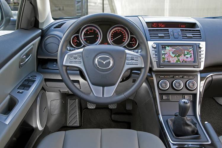 Mazda 6 GH 2008 interior