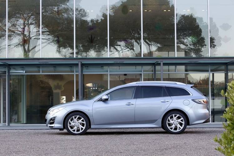 Mazda 6 GH facelift 2010 stationwagen