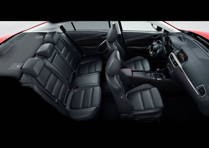 Mazda 6 GJ facelift 2015 přední sedadla