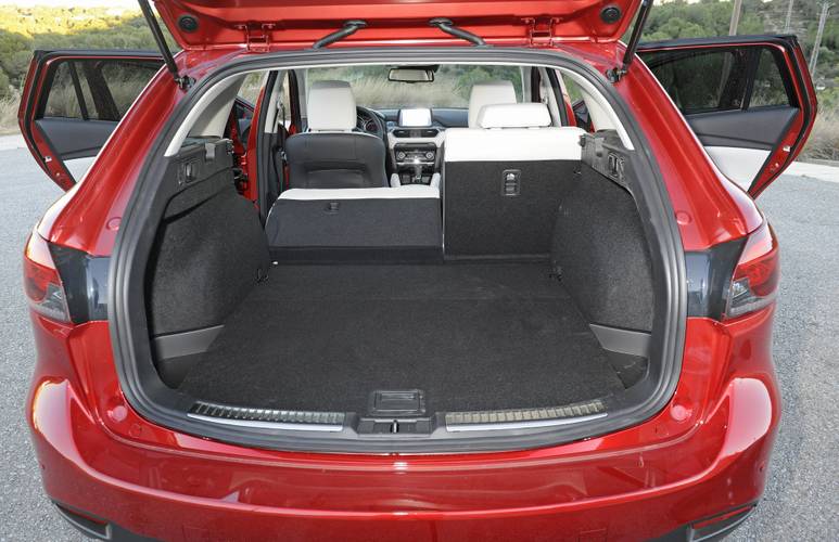 Coffre de la Mazda 6 GJ facelift 2015