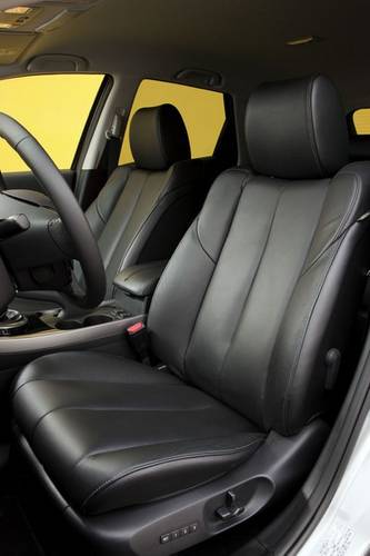 Mazda CX-7 ER facelift 2009 front seats