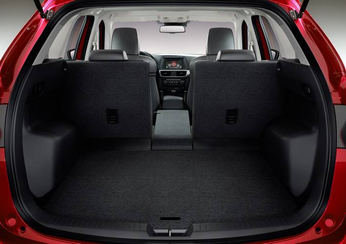 Coffre de la Mazda CX-5 KE facelift 2015