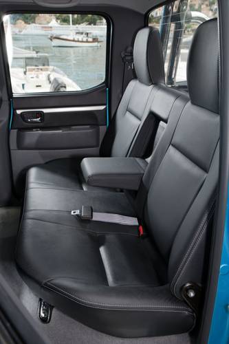 Mazda BT50 J97M facelift 2008  Double Cab rear seats