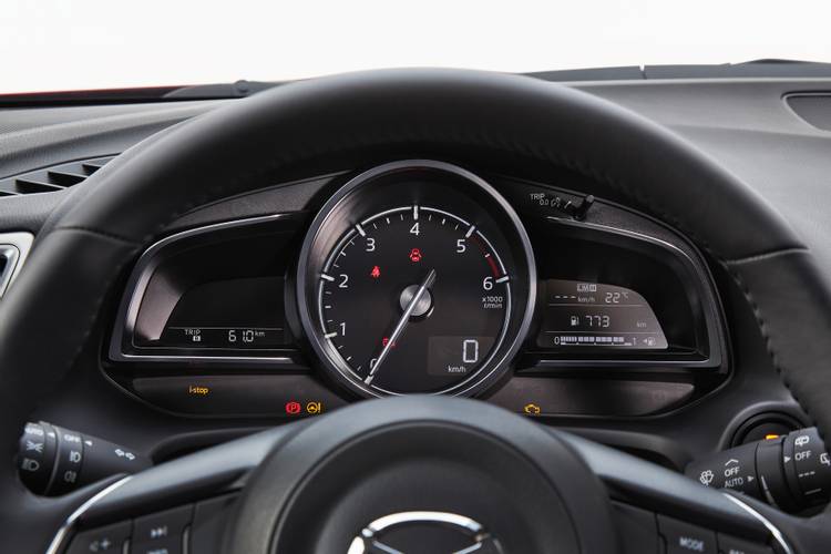 Mazda 3 BN facelift 2018 interior