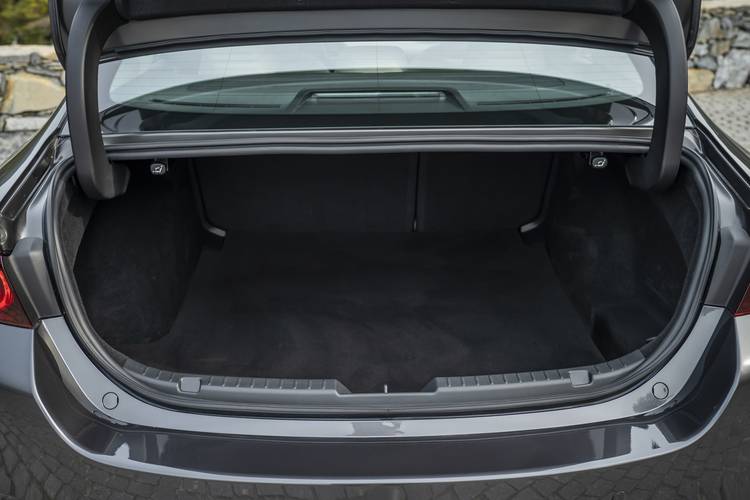 Mazda 3 BP 2019 Kofferraum