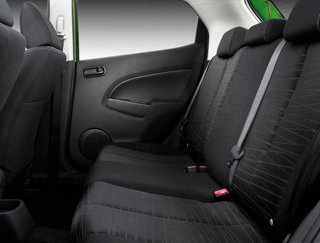 Mazda 2 DE 20078 rear seats