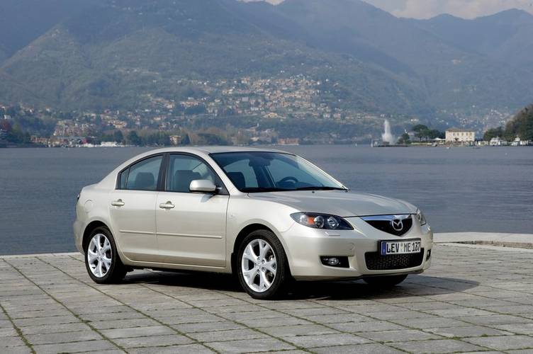 Mazda 3 BK facelift 2007 limousine