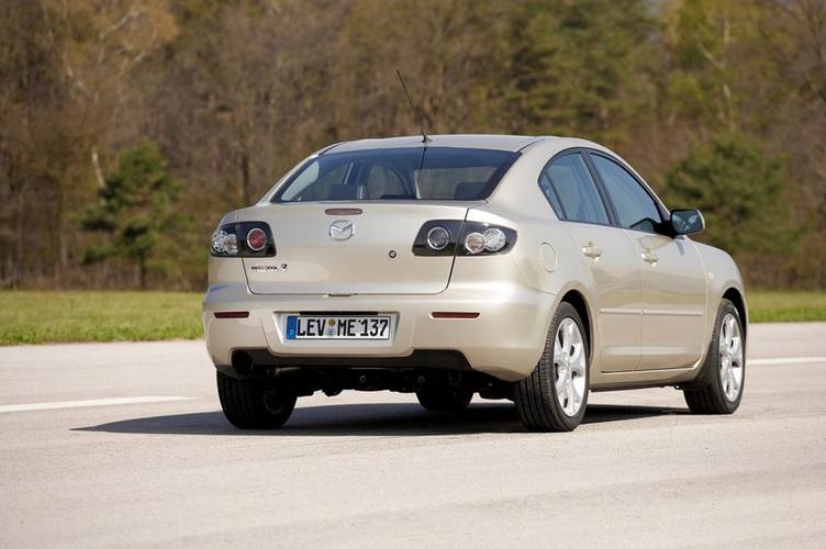 Mazda 3 BK facelift 2006 berlina