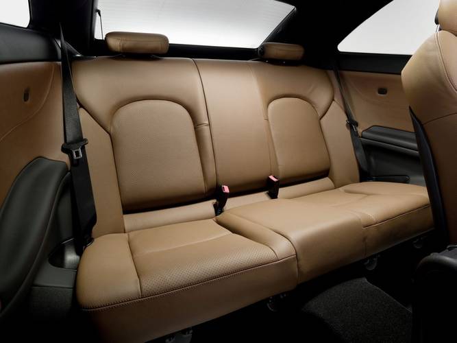 Mercedes-Benz CLC 2010 rear seats