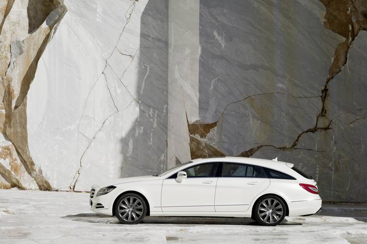 Mercedes-Benz CLS X218 Shooting Brake 2012 kombi