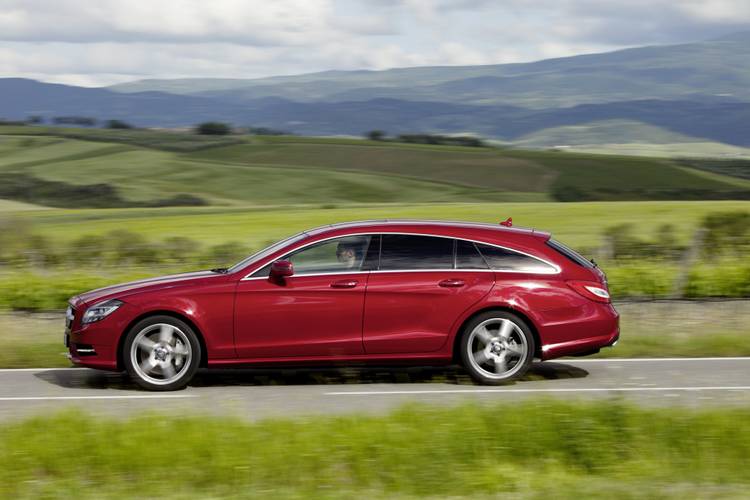 Mercedes-Benz CLS 500 X218 Shooting Brake 2013 familiar