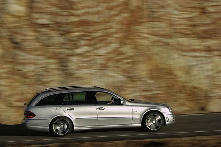 Mercedes-Benz E W211 facelift 2007 familiar