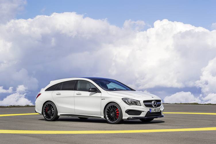 Mercedes-Benz CLA 45 AMG X117 Shooting Brake 2015 kombi