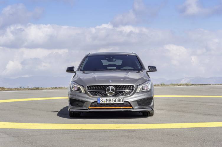 Mercedes-Benz CLA X117 Shooting Brake 2015 station wagon