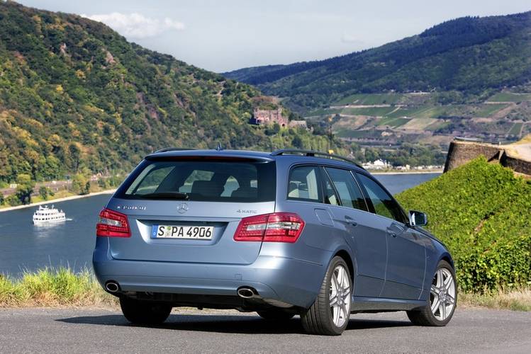 Mercedes-Benz E S212 2009 wagon