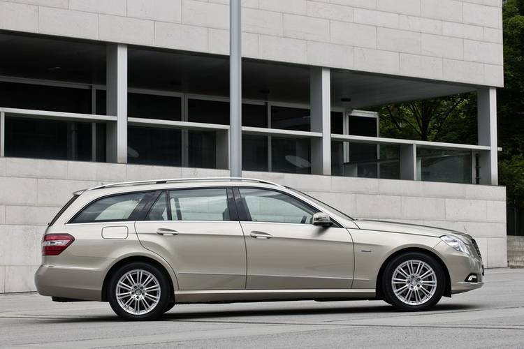 Mercedes-Benz E S212 2012 wagon