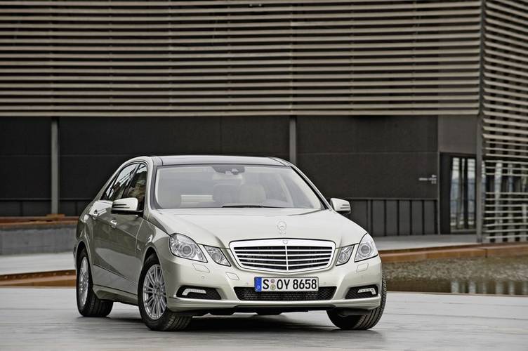 Mercedes-Benz E W212 2009 berline